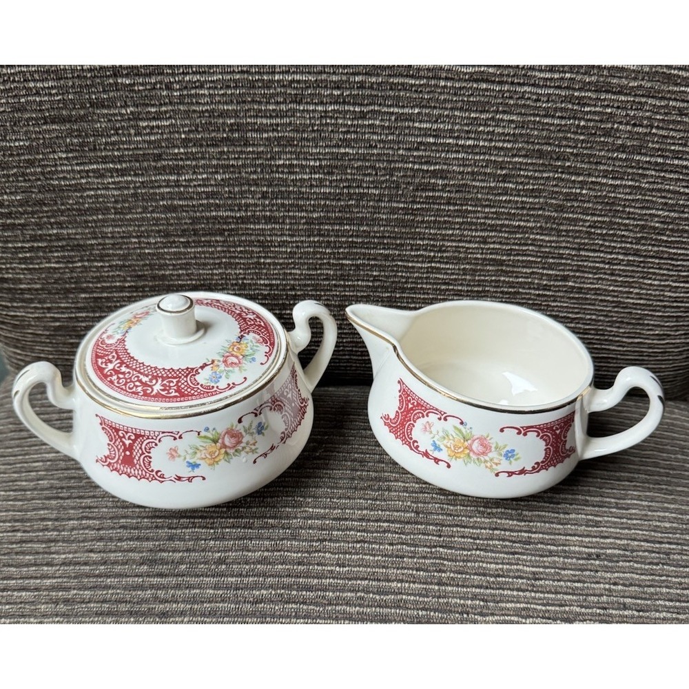 Homer Laughlin Creamer & Sugar Bowl Set  Majestic Pattern Vintage 1944‎ Made USA